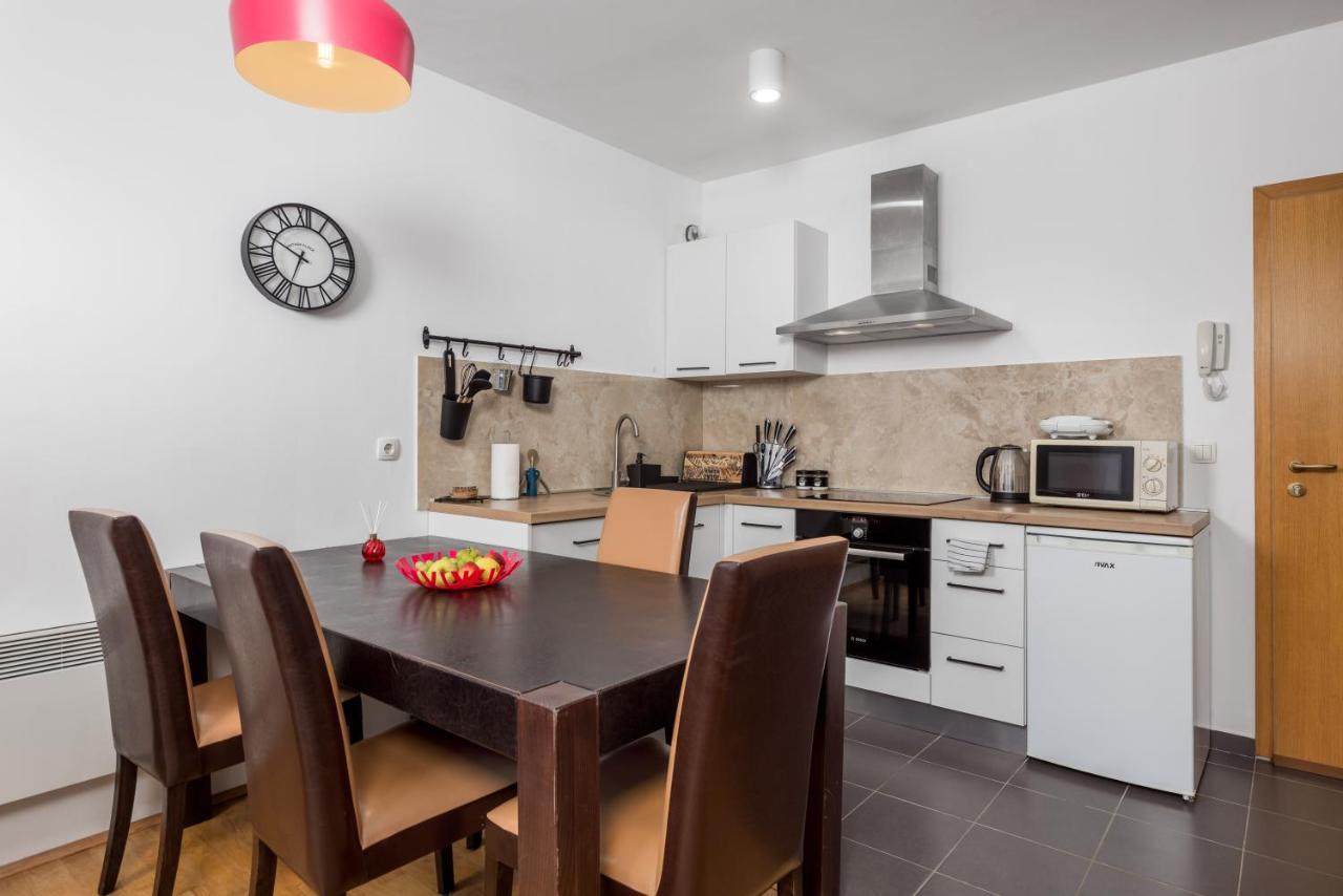 Nora Apartment เมร์โคปาลิ ภายนอก รูปภาพ