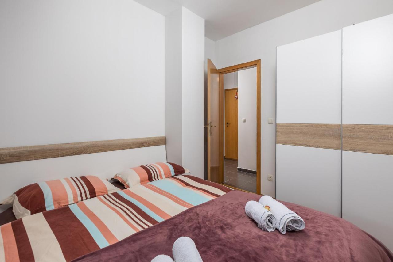 Nora Apartment เมร์โคปาลิ ภายนอก รูปภาพ